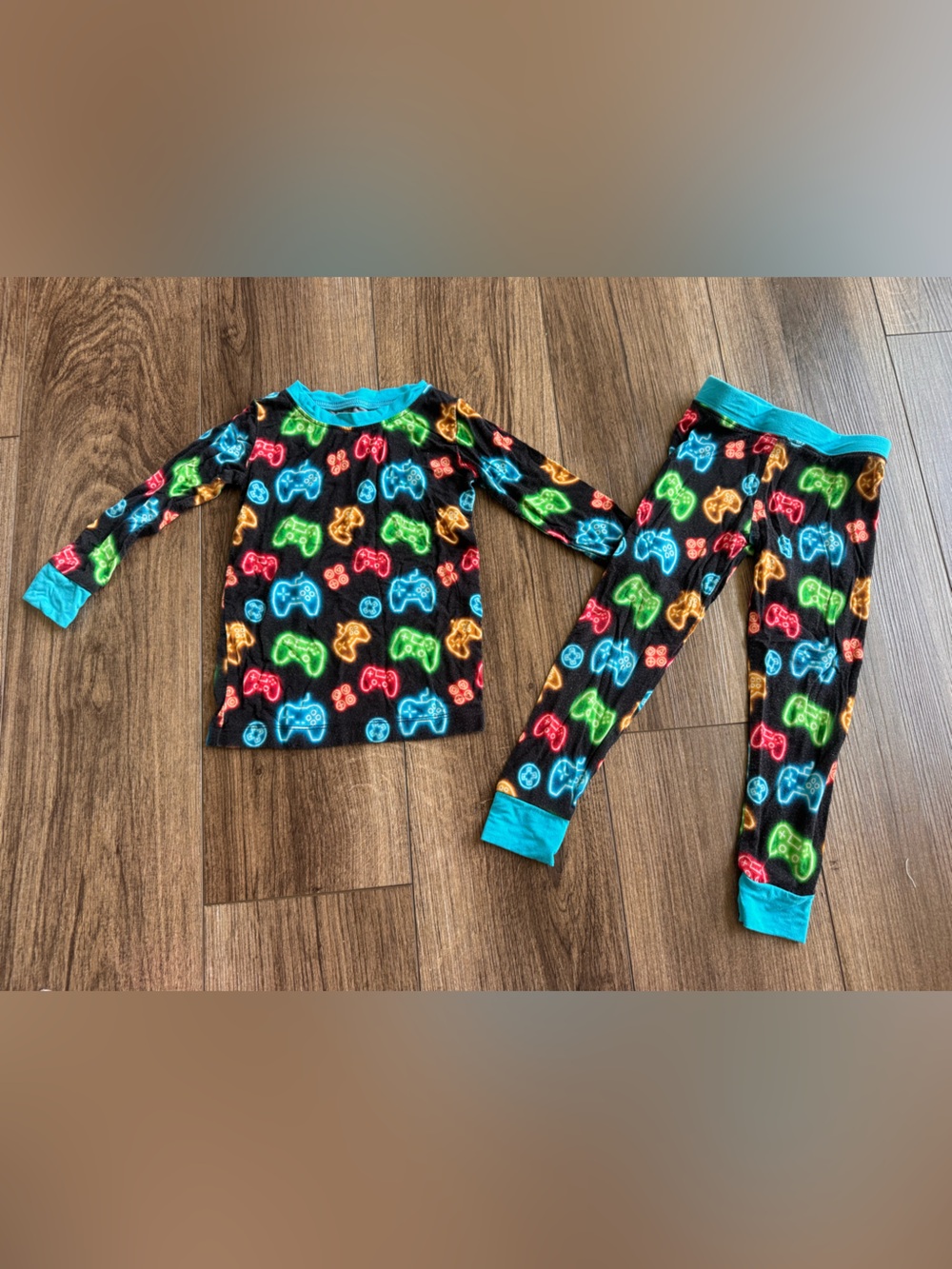 dream big little video gamer glow pajama set